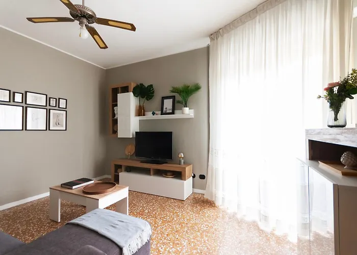 Apartment Vallazze 91 *